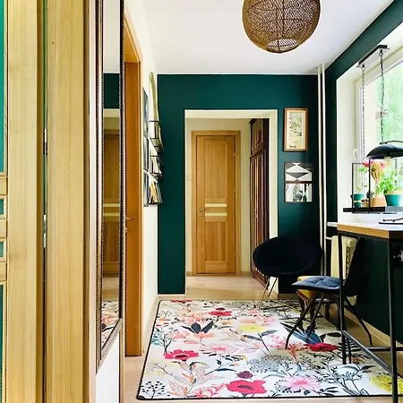 Apartment Three Bedroom With Two Terraces For 7people+baby *